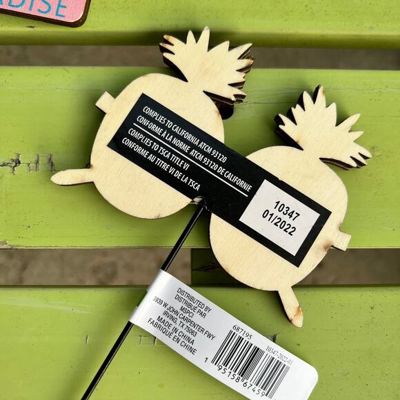 NWT Ashland Set of 4 Summer Themed Pineapple, Tropical Drink Floral Picks - Picture 8 of 10